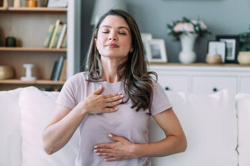 Tự chăm sóc bản thân khi mắc PTSD - Điều chỉnh & thay đổi suy nghĩ
