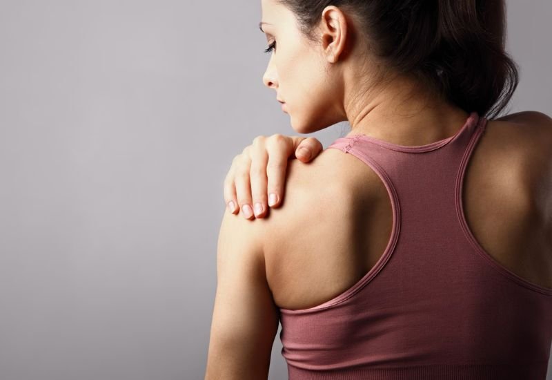 Cơ chế sinh học dẫn đến tình trạng căng cơ do lo âu