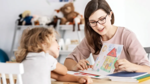 Hướng dẫn tự thực hành CBT tại nhà để nhận diện bẫy tư duy