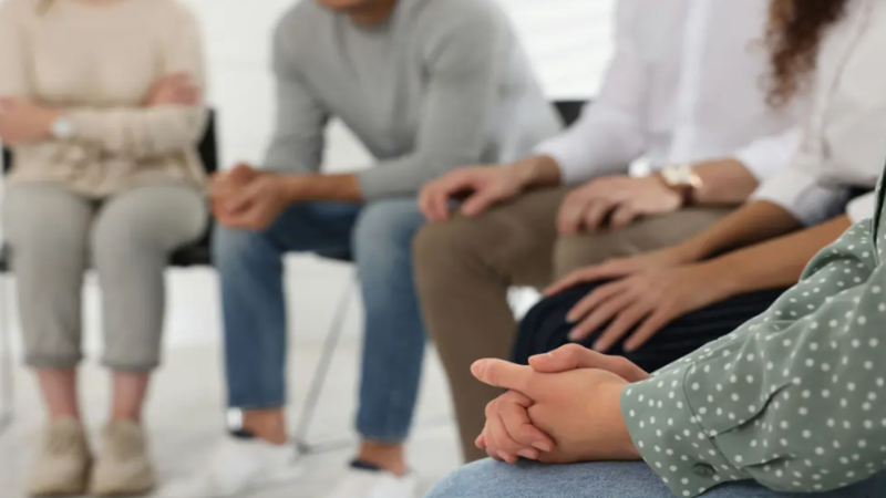 So sánh liệu pháp CBT và DBT: Khả năng kết hợp và thời gian phát huy hiệu quả