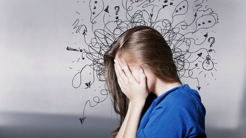 Phân tích sự khác biệt của suy nghĩ quá mức dai dẳng dưới góc nhìn tâm thần học